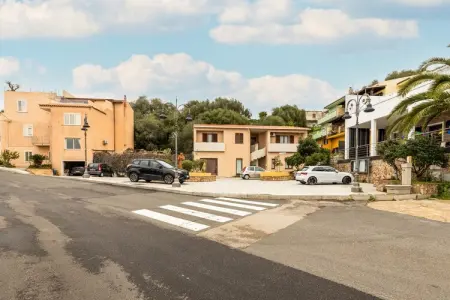 ATTICO BADESI CON PISCINA, Grenier avec terrasse et piscine en copropriété - Photo 30