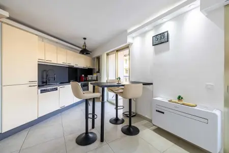 TF-31-ESTEREL, Appartement avec terrasse et vue sur la mer, à 2 minutes de la plage - Photo 34