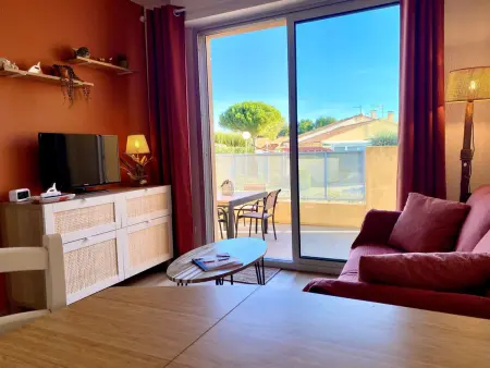 Chaleureux Studio avec Terrasse à Mèze - Parking Privé - Photo 3