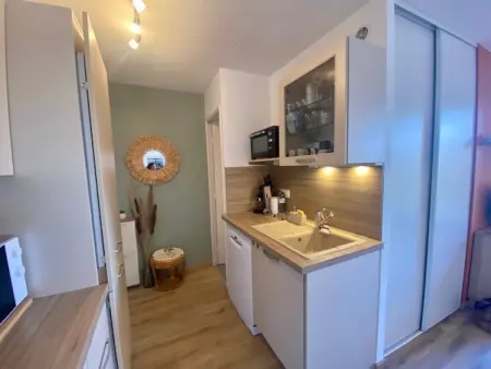 Chaleureux Studio avec Terrasse à Mèze - Parking Privé - Photo 6
