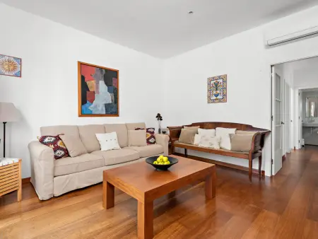 Spacieuse villa pour 8 personnes avec piscine privée et vue jardin à Es Castell - Photo 9