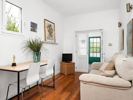 Spacieuse villa pour 8 personnes avec piscine privée et vue jardin à Es Castell - Photo 28
