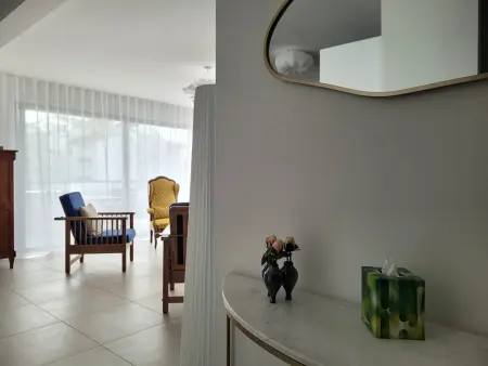 Appartement Neuf 2 Chambres avec Terrasse et Parking à La Palmyre - Photo 2