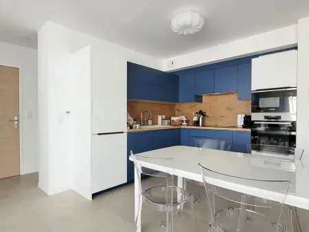 Appartement Neuf 2 Chambres avec Terrasse et Parking à La Palmyre - Photo 3