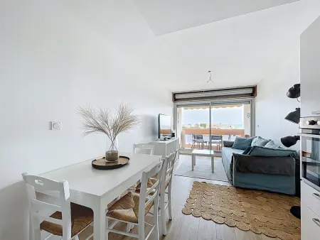 Appartement Vue Mer avec Terrasse et Parking, Appartement 6 personnes à Mauguio - Photo 2