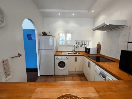 Maison rénovée climatisée avec Wi-Fi et double terrasse - Photo 5