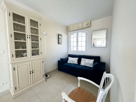 Appartement spacieux avec balcon et accès plage à Port Grimaud - Photo 3