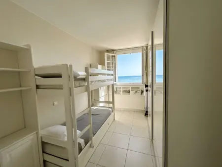 Appartement spacieux avec balcon et accès plage à Port Grimaud - Photo 10