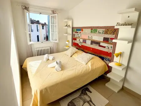 Appartement rénové avec Internet, 2 chambres, parking à Port Grimaud - Photo 11