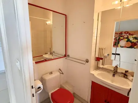Charmant Duplex à Port Grimaud avec Balcons et Parking - Photo 20