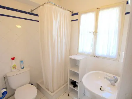 Maison 4 chambres à Port Grimaud avec piscine et amarrage privé - Photo 11