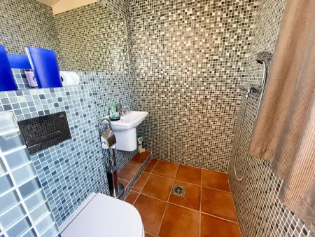 Maison 4 chambres à Port Grimaud avec piscine et amarrage privé - Photo 16