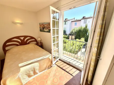 Maison de pêcheur à Port Grimaud avec amarrage et WiFi - Photo 11