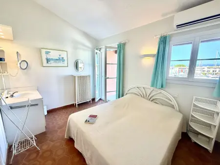 Maison de pêcheur à Port Grimaud avec amarrage et WiFi - Photo 14