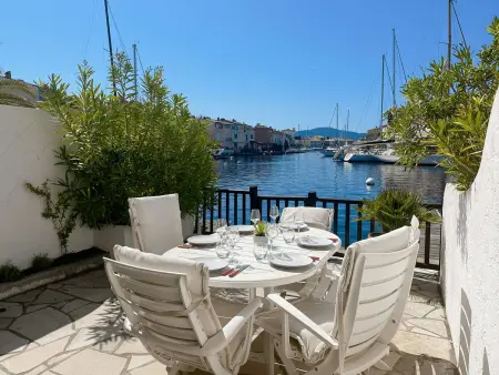 Maison rénovée Port Grimaud - Clim - WIFI - Parking - Amarrage - Photo 1