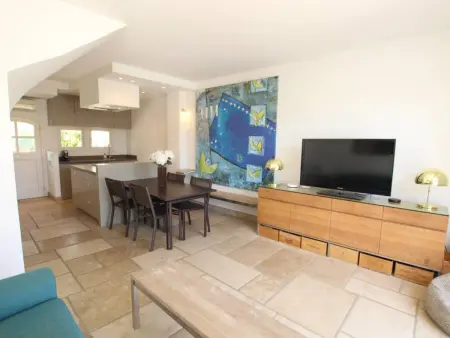 Maison moderne 4 ch climatisée avec Wi-Fi à Port Grimaud - Photo 6