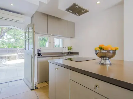 Maison moderne 4 ch climatisée avec Wi-Fi à Port Grimaud - Photo 7