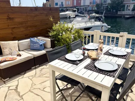 Maison avec clim et Wi-Fi, amarrage privé proche plage - Photo 1