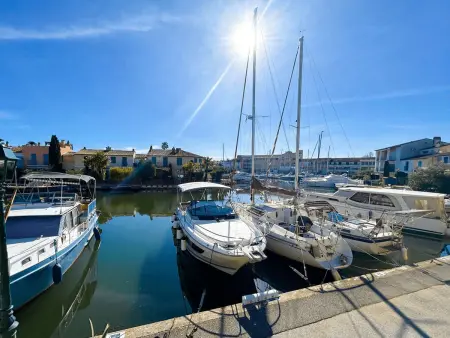 Duplex Climatisé avec Terrasses et Parking à Port Grimaud - Photo 1