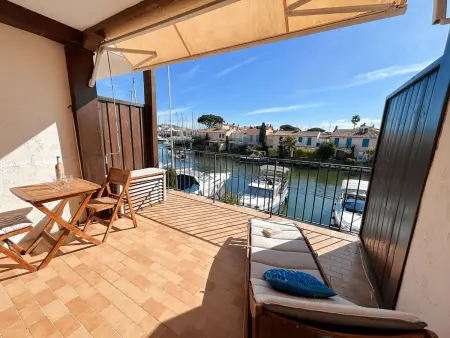 Duplex Climatisé avec Terrasses et Parking à Port Grimaud - Photo 7