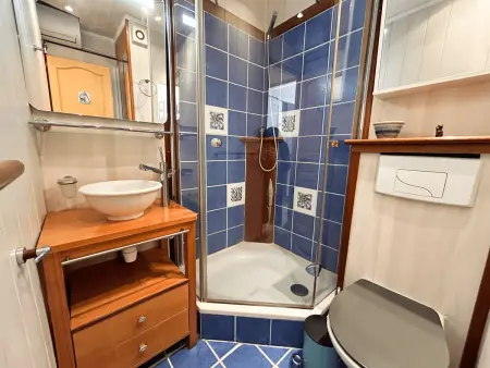Duplex Climatisé avec Terrasses et Parking à Port Grimaud - Photo 10