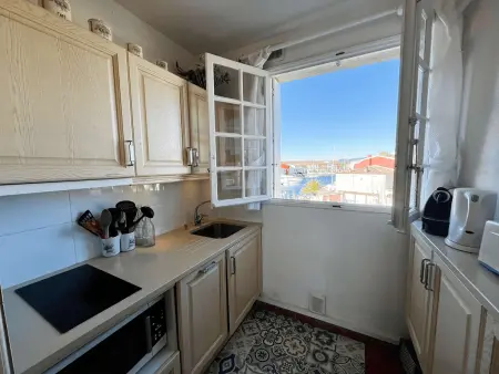 Appartement 3 chambres avec vue sur mer, accès plage, parking, à Port Grimaud - Photo 3