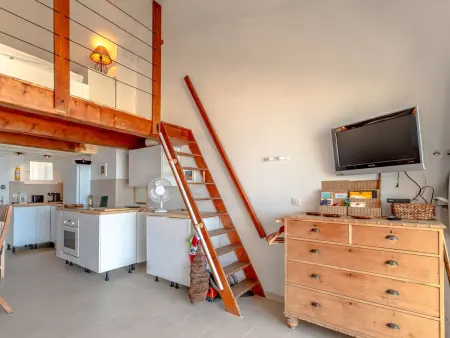 Studio lumineux avec climatisation et parking à Port Grimaud - Photo 5