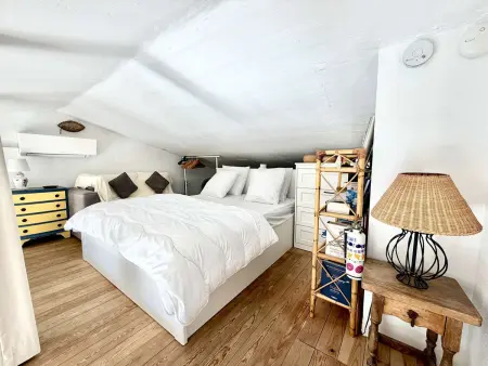 Studio lumineux avec climatisation et parking à Port Grimaud - Photo 8