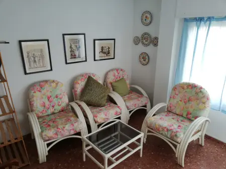 Appartement familial à 200m de la plage de Gandia, 3 chambres, accepte les animaux - Photo 9