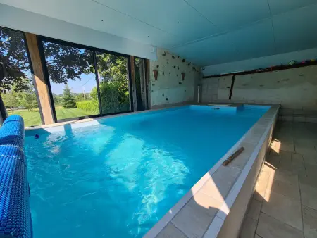 Grande Maison avec Piscine Chauffée à Bois Bertrand - Photo 9