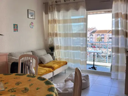 Appartement lumineux à Mèze - 4 pers, 2 ch, Clim, Parking - Photo 1