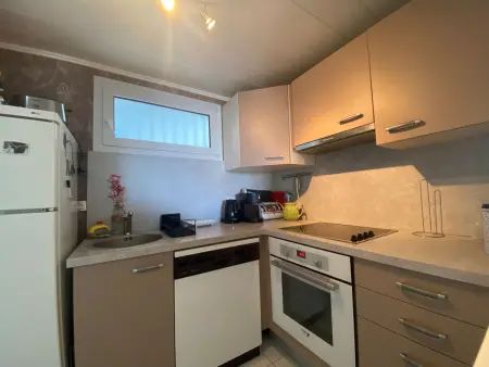 Appartement lumineux à Mèze - 4 pers, 2 ch, Clim, Parking - Photo 2