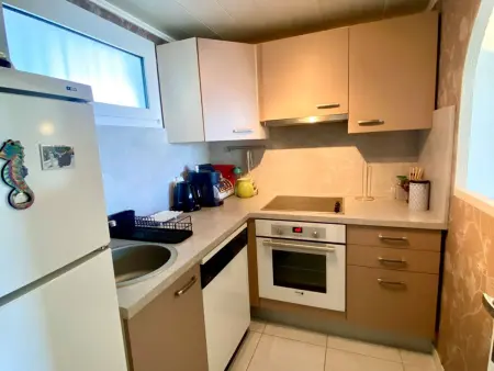Appartement lumineux à Mèze - 4 pers, 2 ch, Clim, Parking - Photo 3