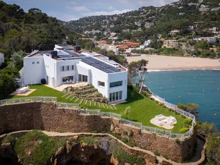 Villa Luxe en Bord de Mer - Piscine, 10 Pers, Costa Brava - Photo 1