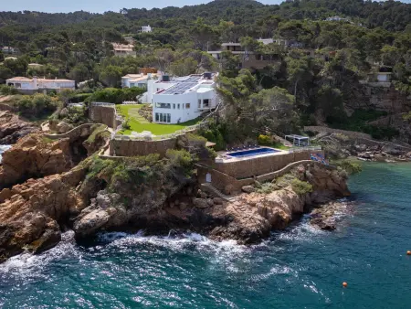 Villa Luxe en Bord de Mer - Piscine, 10 Pers, Costa Brava - Photo 3