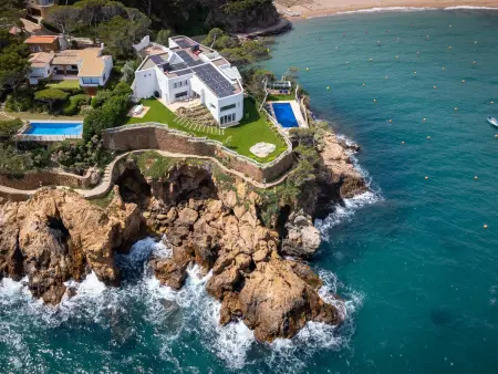 Villa Luxe en Bord de Mer - Piscine, 10 Pers, Costa Brava - Photo 13