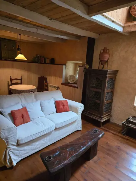 Maison chaleureuse à Luena, 75 m² avec vue montagne - Photo 8