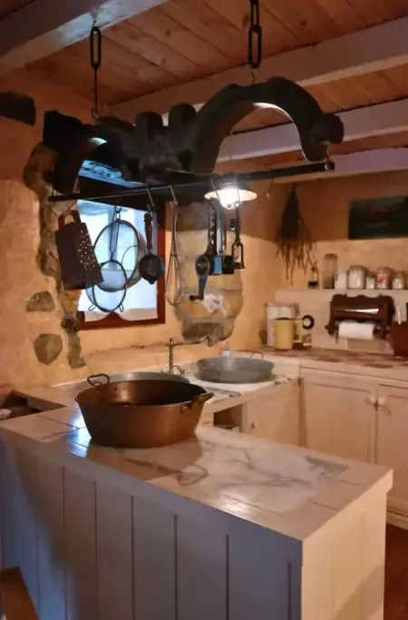 Maison chaleureuse à Luena, 75 m² avec vue montagne - Photo 10