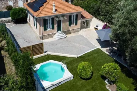 Résidence Villa 140m&sup2; Piscine - Proche Cannes, Villa au Cannet avec piscine chauffée - Photo 3
