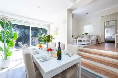 Résidence Villa 140m&sup2; Piscine - Proche Cannes, Villa au Cannet avec piscine chauffée - Photo 14