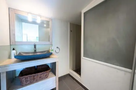 Résidence Villa 140m&sup2; Piscine - Proche Cannes, Villa au Cannet avec piscine chauffée - Photo 37