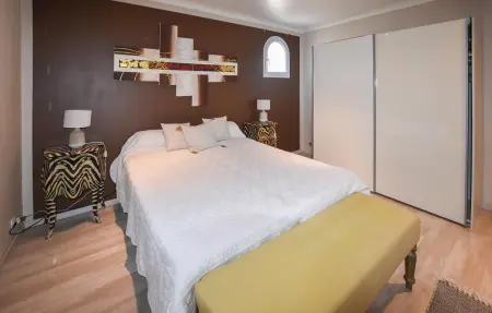 Maison avec piscine privée, Maison 6 personnes à Entraigues Sur La Sorg - Photo 14