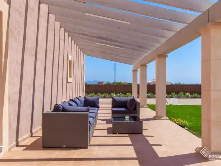 Villa tranquille avec piscine et jardin à Sa Pobla - Photo 8