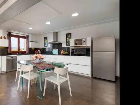 Villa méditerranéenne lumineuse avec confort moderne - Photo 15