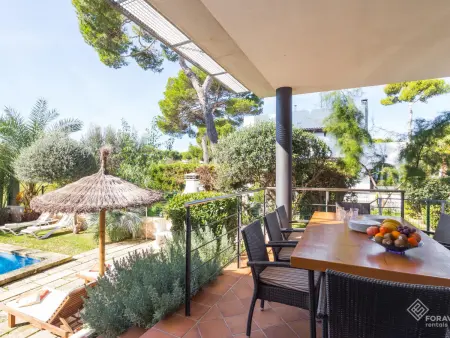 Maison moderne avec piscine et jardin proche plage - Photo 3