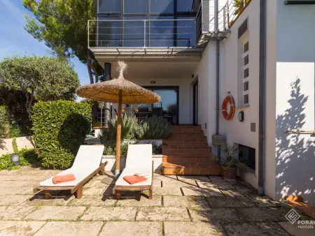Maison moderne avec piscine et jardin proche plage - Photo 17
