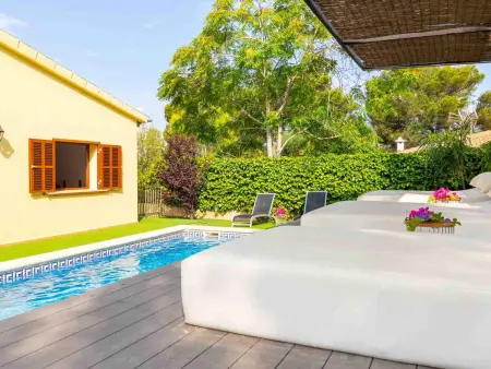 Magnifique villa avec piscine privée et climatisation à Son Serra de Marina - Photo 13