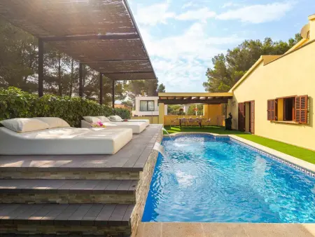 Magnifique villa avec piscine privée et climatisation à Son Serra de Marina - Photo 16