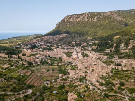Maison Majorquine Rénovée avec Confort Moderne à Valldemossa - Photo 2