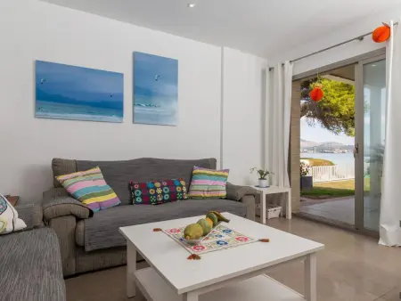 Villa neuve avec jardin et accès direct à la plage - Photo 3